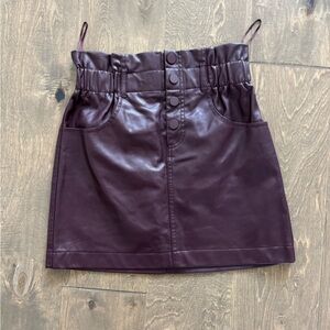 Elegant Burgundy Leather Skirt